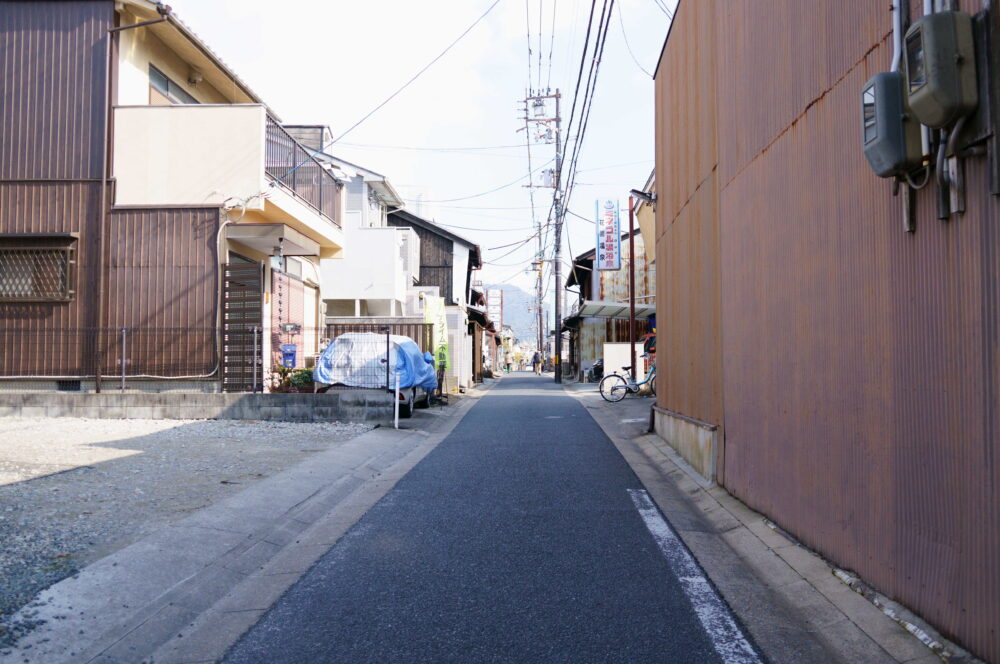 奈良市花園町建築条件付土地　前面道路部分