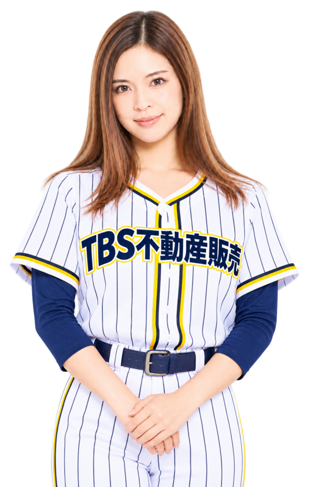 不動産調査の実務ポイントを案内する女性スタッフ